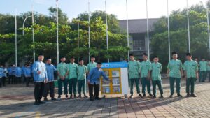 membangun-budaya-literasi-sejak-dini:-launching-program-pustaka-keliling-smpit-al-binaa