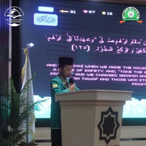 closing-ceremony-alhintec-darbiyah-2025:-semangat-belajar-bahasa-santri-kelas-ix