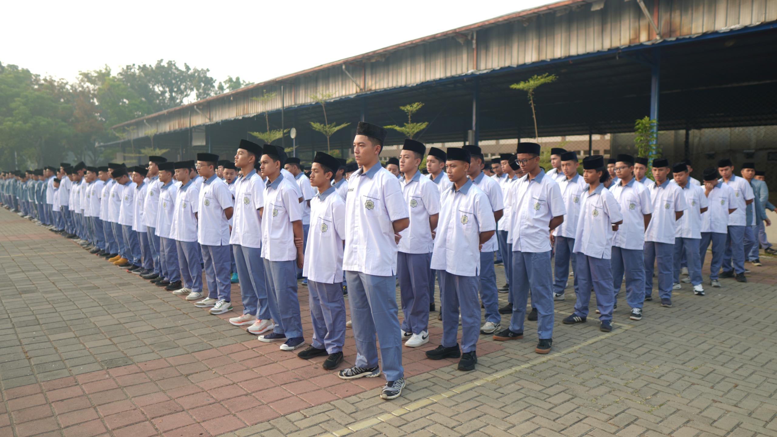 sma-it-al-binaa-raih-peringkat-6-sekolah-berprestasi-tingkat-kabupaten-jawa-barat